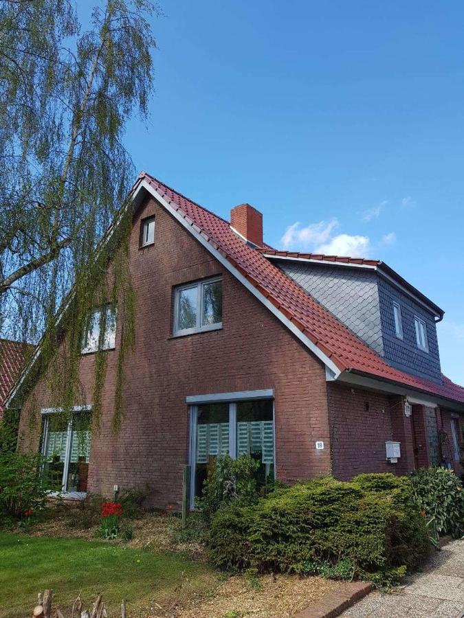 NeufolstenhausenAnkerplatz公寓 外观 照片